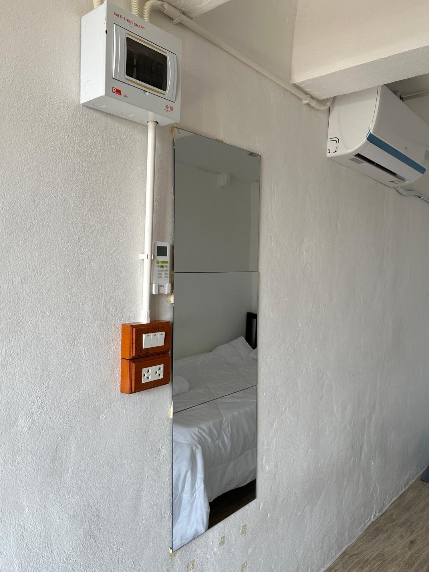 Chubby 9 Single Room Bangkok Extérieur photo
